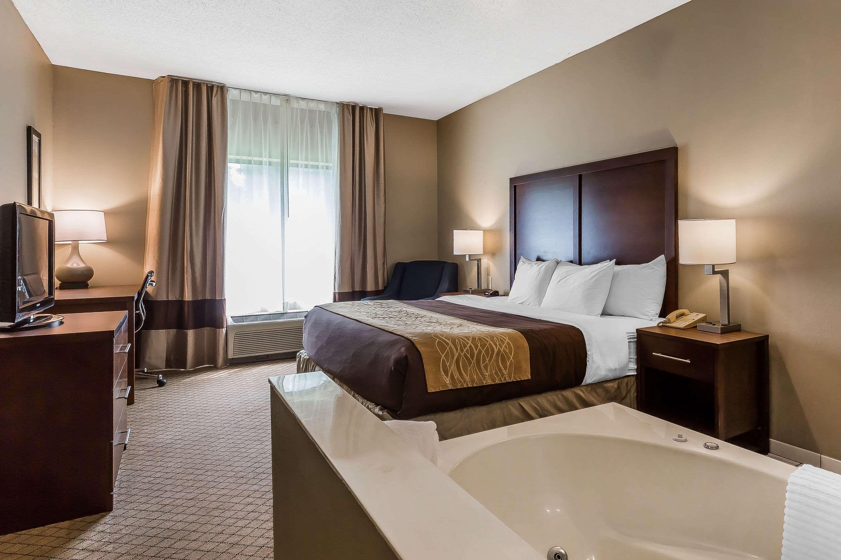 Comfort Inn & Suites Mishawaka-South Bend Exteriör bild