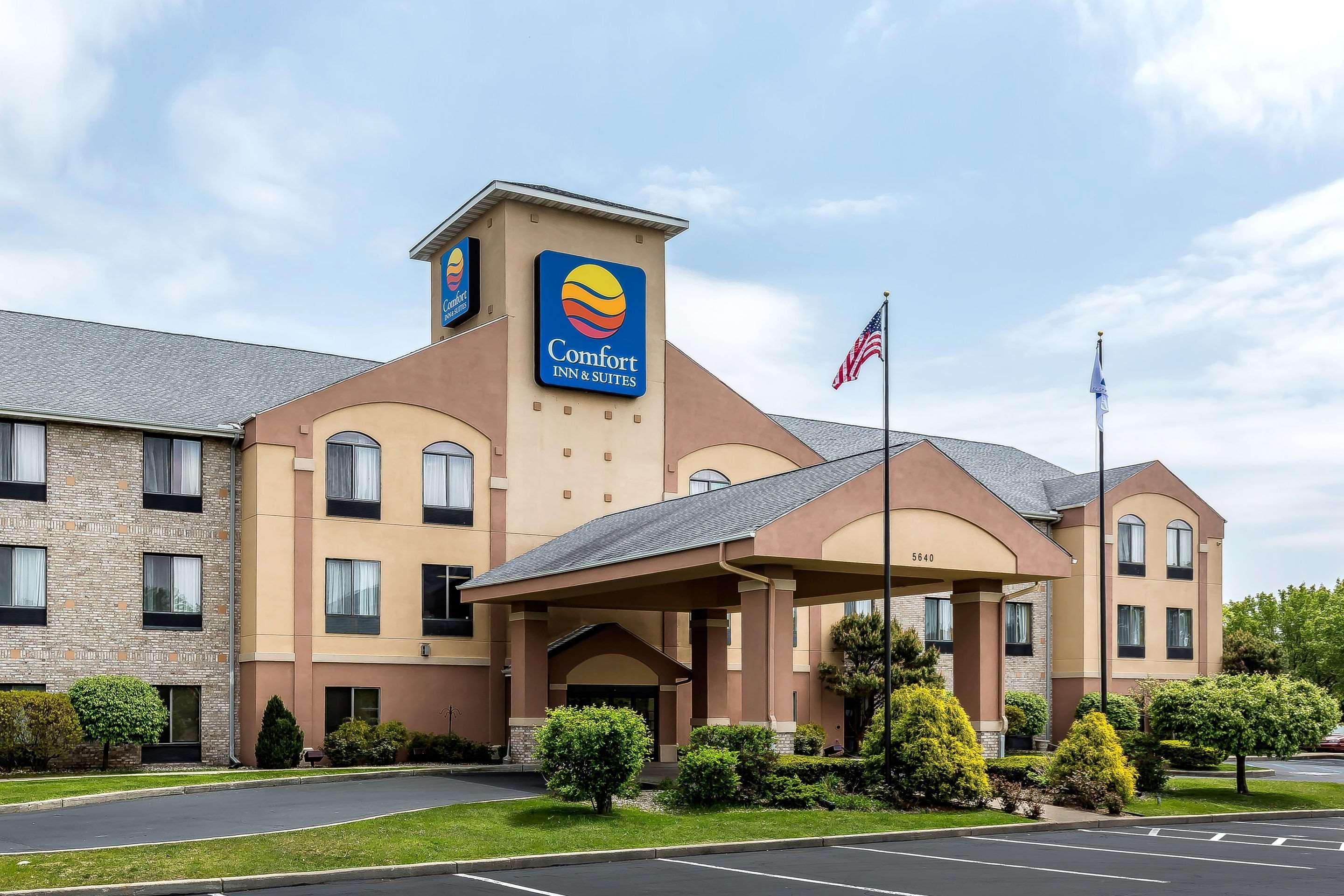 Comfort Inn & Suites Mishawaka-South Bend Exteriör bild