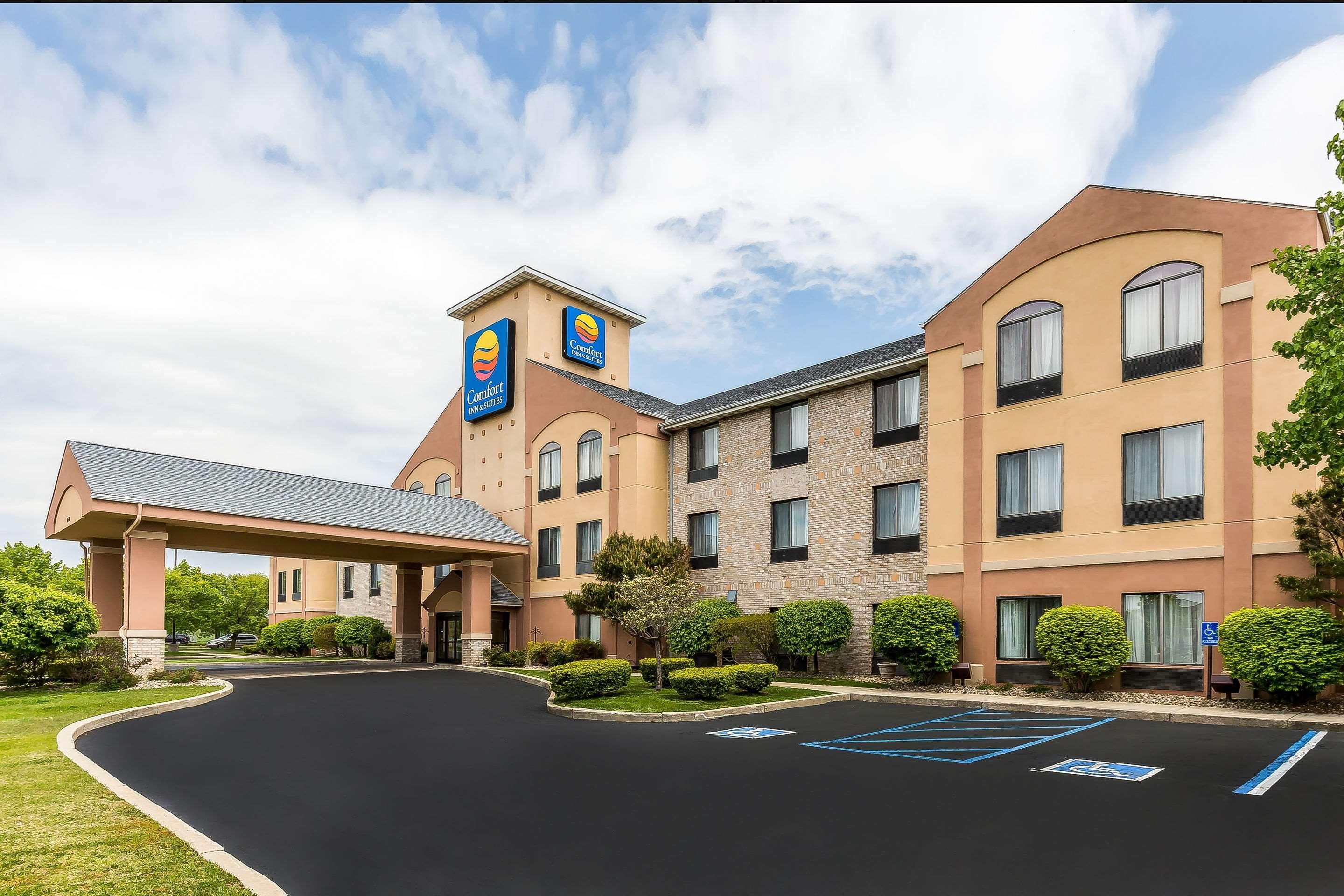 Comfort Inn & Suites Mishawaka-South Bend Exteriör bild